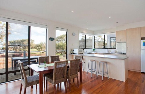 Jan Juc House | Great Ocean Retreat 5-7