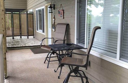 Lake Ozark Condo | GREAT OFF SEASON RATES!