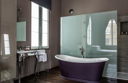 Angel Apartment | Great Percy Street III by Onefinestay