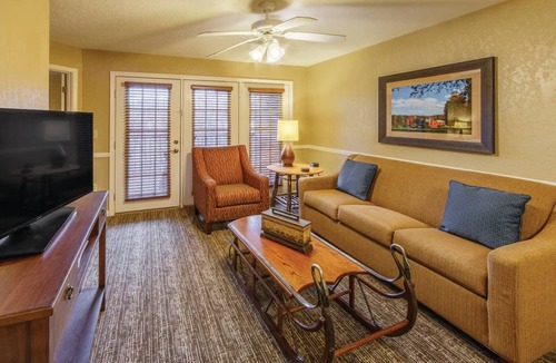 South Lee Hotel | Great Place - 2 BD - Kitchen and Pool