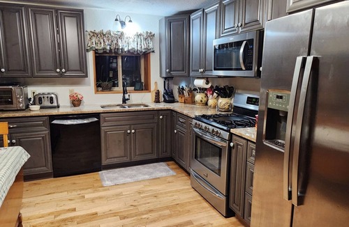 Featherville Cabin | Great Place to Get Away to!