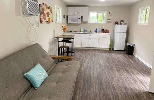 Cleveland Cabin | Great Place to Relax!