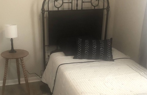 Kilgore Apartment | Great place to stay for work or relaxation!