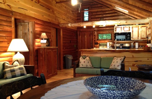 Belgrade Cabin | Great Pond Shoreline- Charming Log Cabin