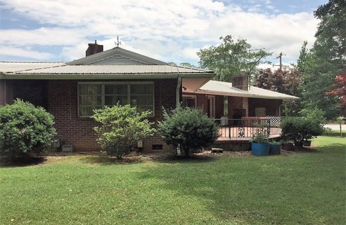Converse House | Great private home in convenient location