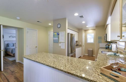 Branson Condo | Great rates - Clean, Cozy Place! Updated 2nd bath! Primary spa shower!