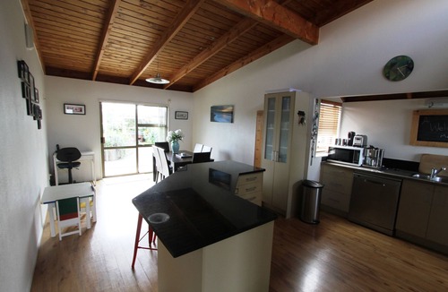 Red Beach House | Great Red Beach Get Away