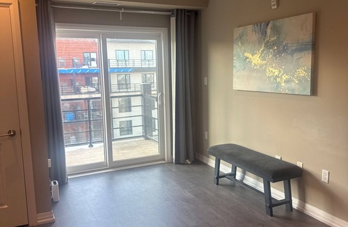 Barrie Condo | Great retreat