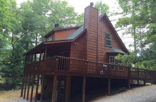 Blairsville Cabin | Great Specials-Lovely Nature Cabin on 3 Acres!