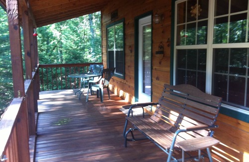 Blairsville Cabin | Great Specials-Lovely Nature Cabin on 3 Acres!