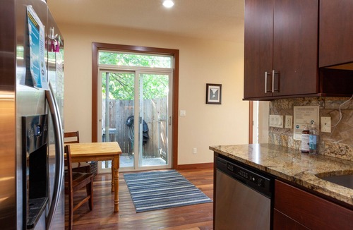 Hood River House | Great spot for a group gathering, Views, Quiet location, hot tub
