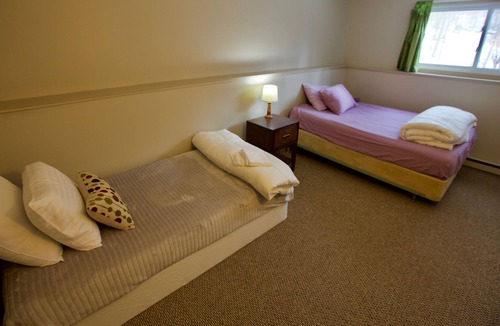 Manchester Center House | Great Summer and Winter Cabin (weekly only)