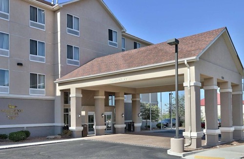 Albuquerque House | Great Travel! Three Units! Kitchenettes, Pool, Free Shuttle