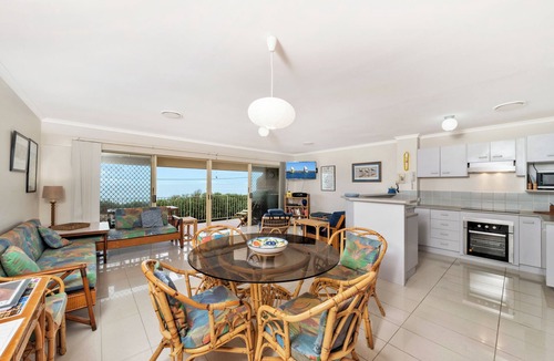 Woorim Apartment | Great Unit with Ocean Views