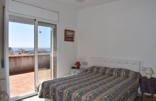 Cunit Ski Chalet | GREAT VACATION RENTAL HOUSE IN SEGUR DE CALAFELL