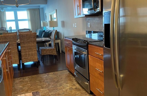 Sandbridge Condo | Great Vacation Spot! Beautiful Ocean View!