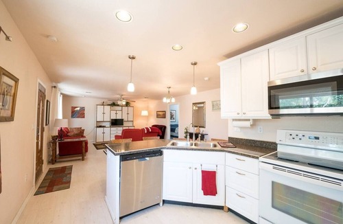 Safford House | Great Value Cozy cottage near EAC ~ Gila Valley