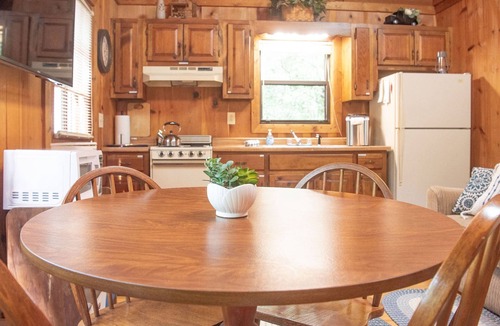 Clarkesville Cabin | Great Value for Fall Fun in the Mountains