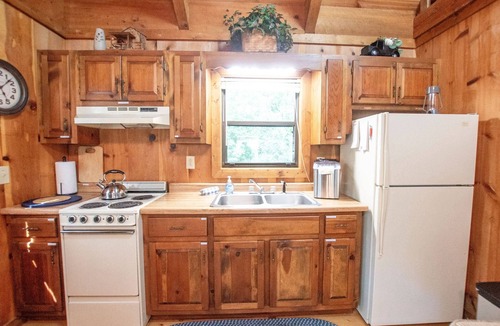 Clarkesville Cabin | Great Value for Fall Fun in the Mountains