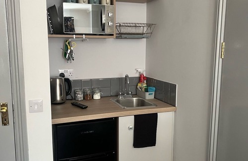 Camelford Apartment | Great value serviced accommodation North Cornwall