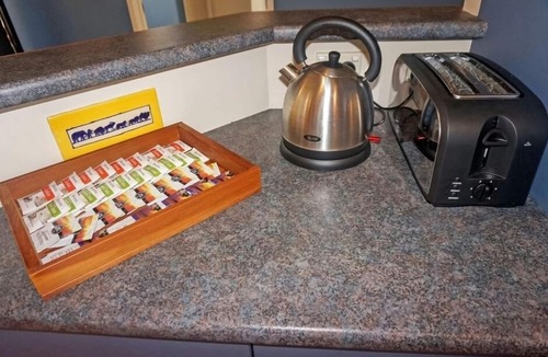 Owhata House | Great View near Rotorua Lake