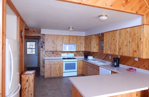 Orr Cabin | Great View of the bay! 5 bedroom , 3 bath cabin, large deck