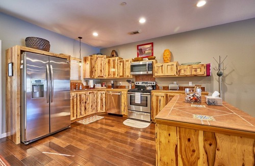 Lake Hamilton Condo | Great view, on the water