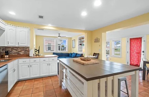 Mexico Beach House | Great Views - Pet Friendly- Great Rates for Spring and Summer Dates - Book Now!