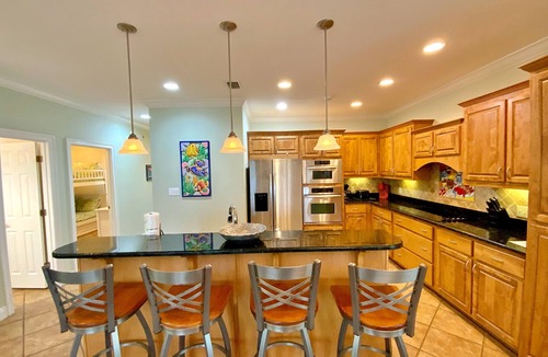 Morgantown House | Great views, pools, tennis
