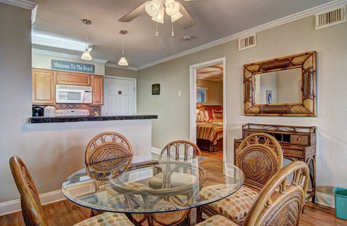 Port Aransas Condo | Great views, swimming pool, boardwalk to the beach, picnic tables, play area, co