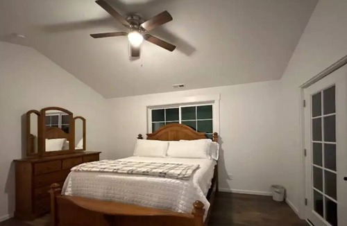 Mill City House | great views