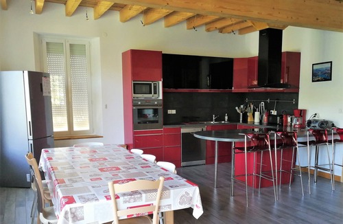 Embrun House | GREAT VILLA EMBRUN/THE ORRES