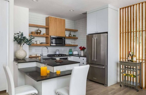 Treemont Condo | 💎Great West Lake Location | Pet Friendly | Private Patio | The Gem💎