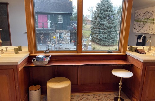 Trumansburg House | Great winter getaway! Amazing sight seeing ,hiking at Taughannock state park