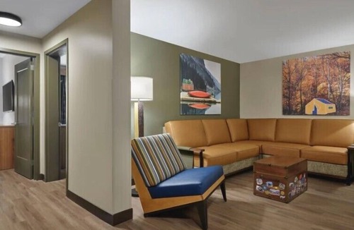 Rural Estates Hotel | Great Wolf Lodge Naples