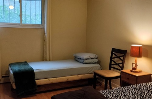 Downtown Gatineau Apartment | Great1 bedroom independent accomodation just10 minutes drive fromOttawa downtown