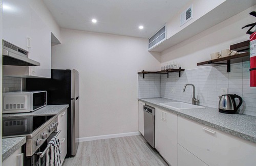 Houston Apartment | Greater Uptown 1BD, 1BA Apt, Mins to Attractions