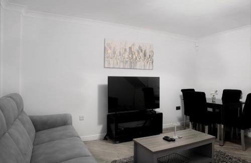 Little Hay Apartment | Greatmindz abode