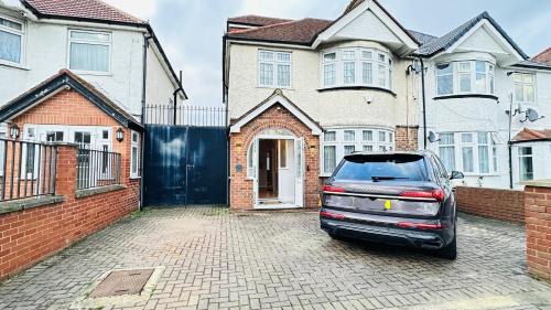 London Borough of Hounslow House | Greatwest House