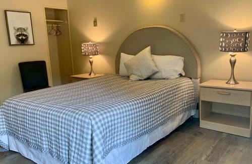 Lake George Hotel | Green Acre Motel