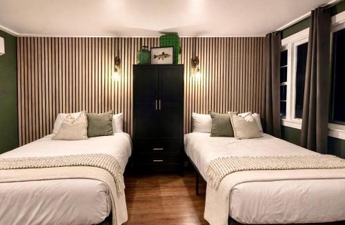 Hancock Hotel | Green Acres Retreat