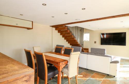 Wharncliffe House | Green Barn