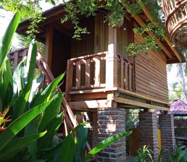Kecamatan Lembar House | Green cottage