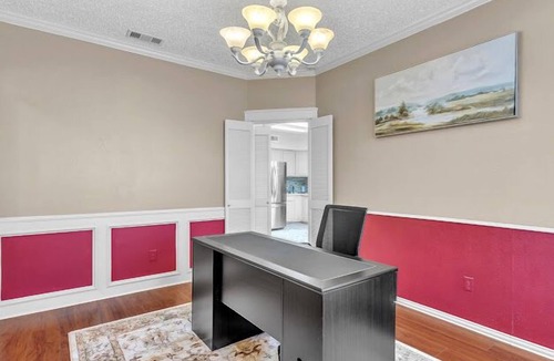 Mesquite House | Green Cottage- Spacious 4-bedroom house in Mesquite with beautiful backyard