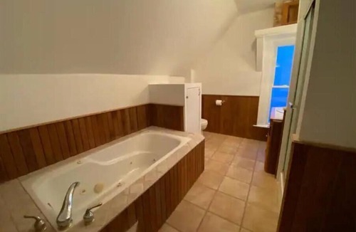 Beaverton Apartment | Green Door