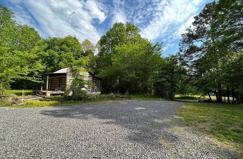 Chatsworth House | Green Door Cabin