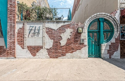 Brazos Apartment | Green Door Lofts-Bo Ho Loft Silos/Downtown