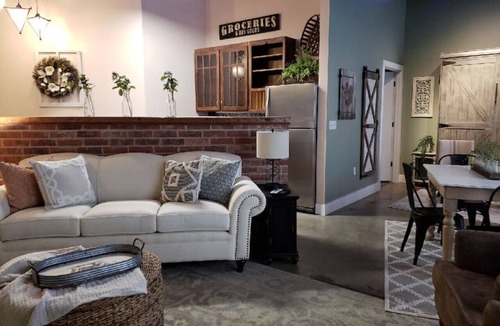 Brazos Apartment | Green Door Lofts -Magnolia Loft, Silos/Downtown