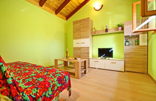 Vela Luka Ski Chalet | Green Dream House