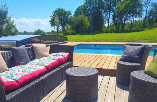 Saint-Martin-des-Marais House | Green estate 10 minutes from the sea